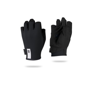 ETXEONDO GUANTE UKI CORTO