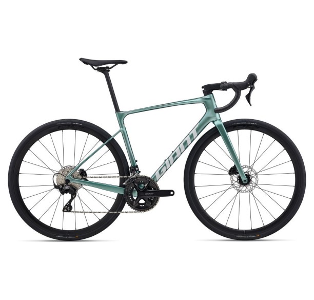 GIANT DEFY ADVANCED 2 2026