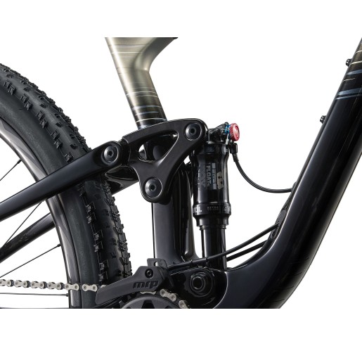 LIV PIQUE ADVANCED 29 2