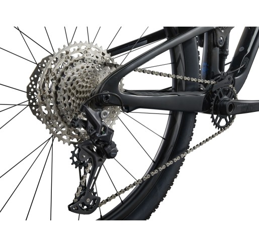 LIV PIQUE ADVANCED 29 3